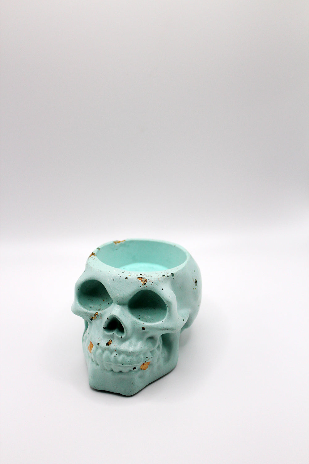 Forever Wyld Skull Tea Light Holder