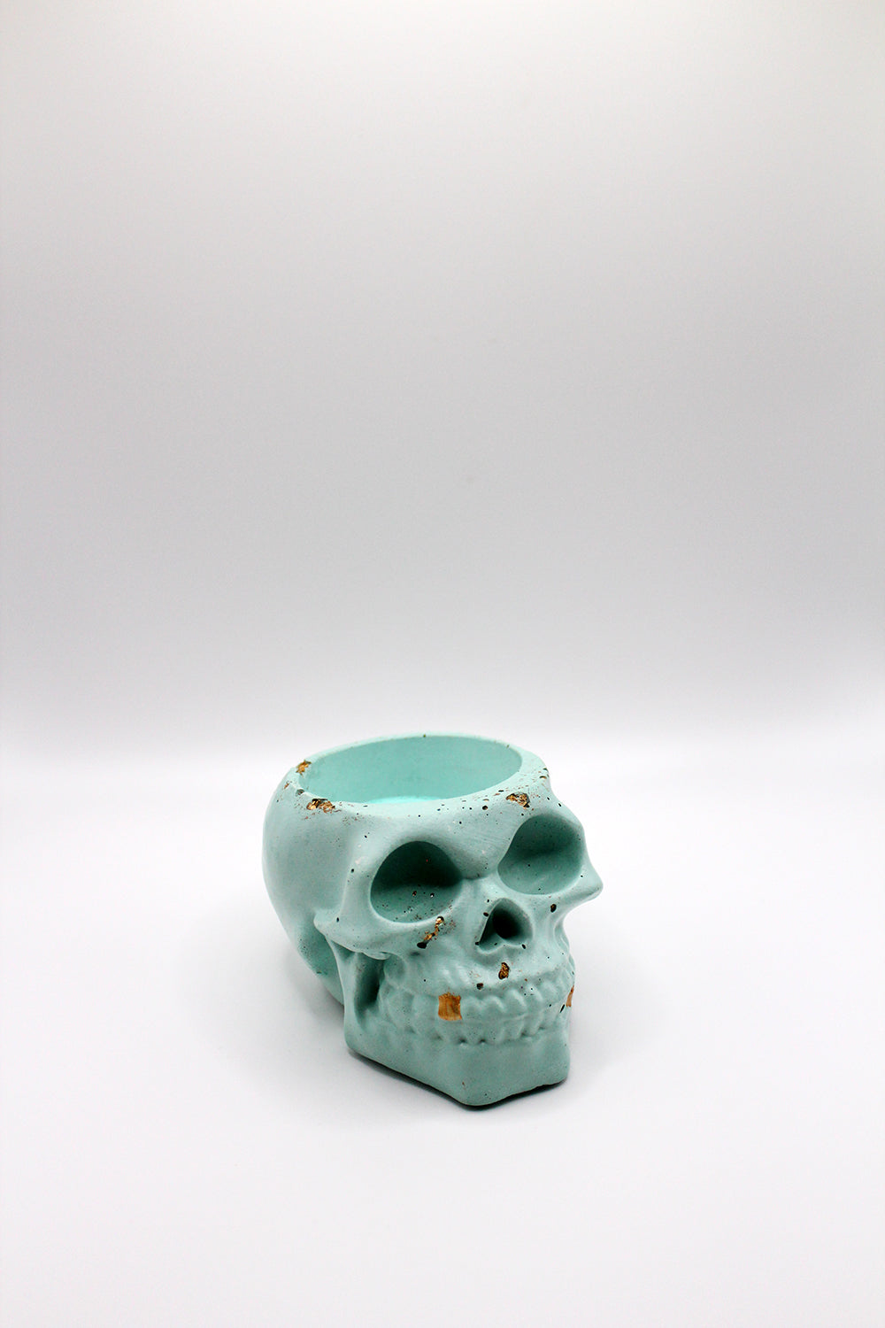 Forever Wyld Skull Tea Light Holder